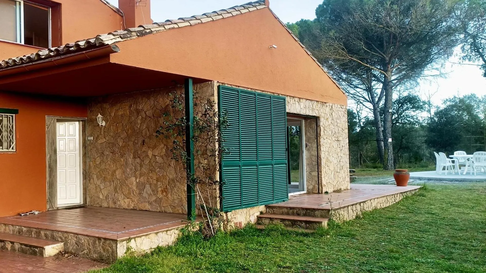 Willa Pins Costabravasi Llagostera Hiszpania