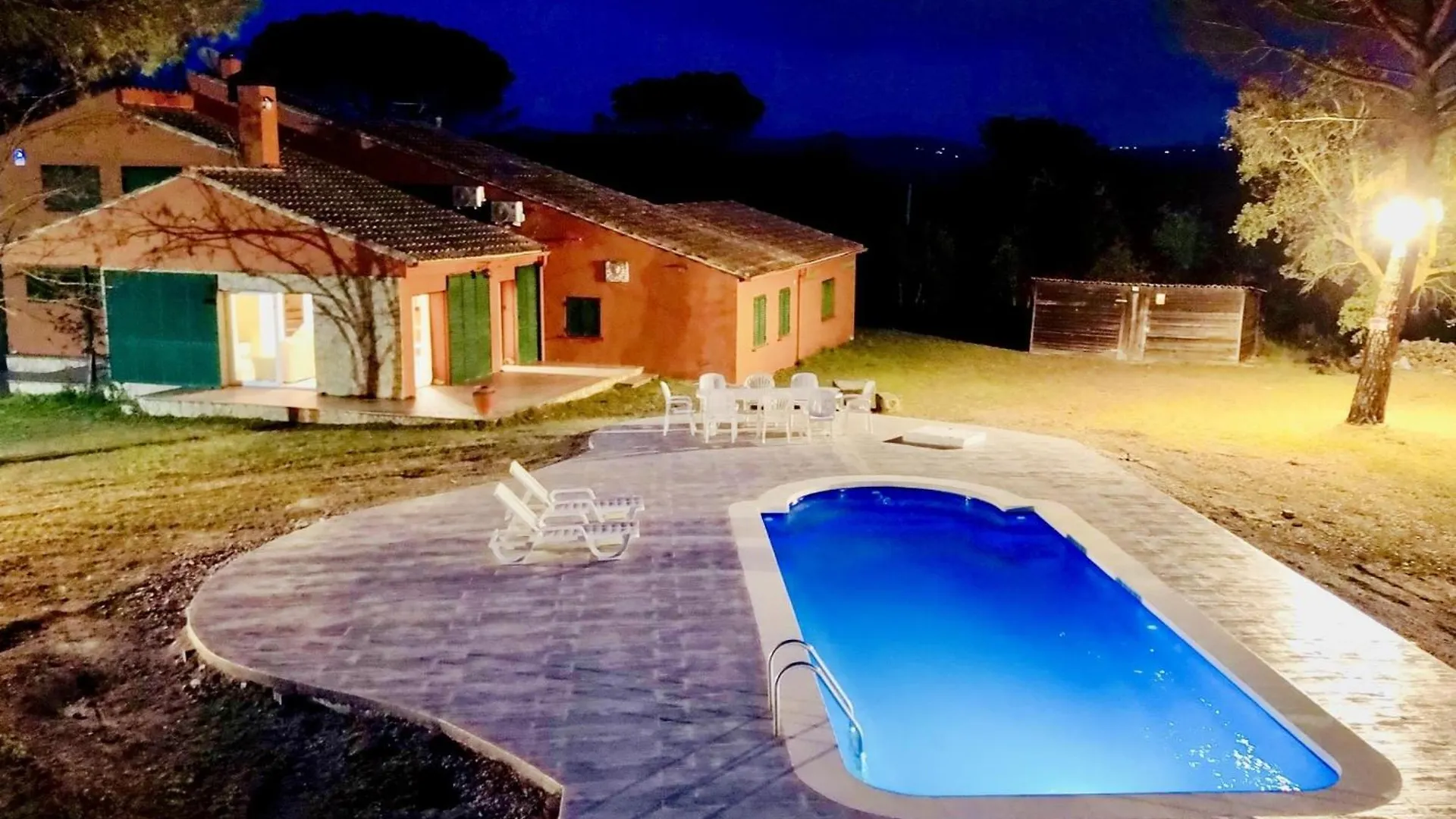 Willa Pins Costabravasi Llagostera